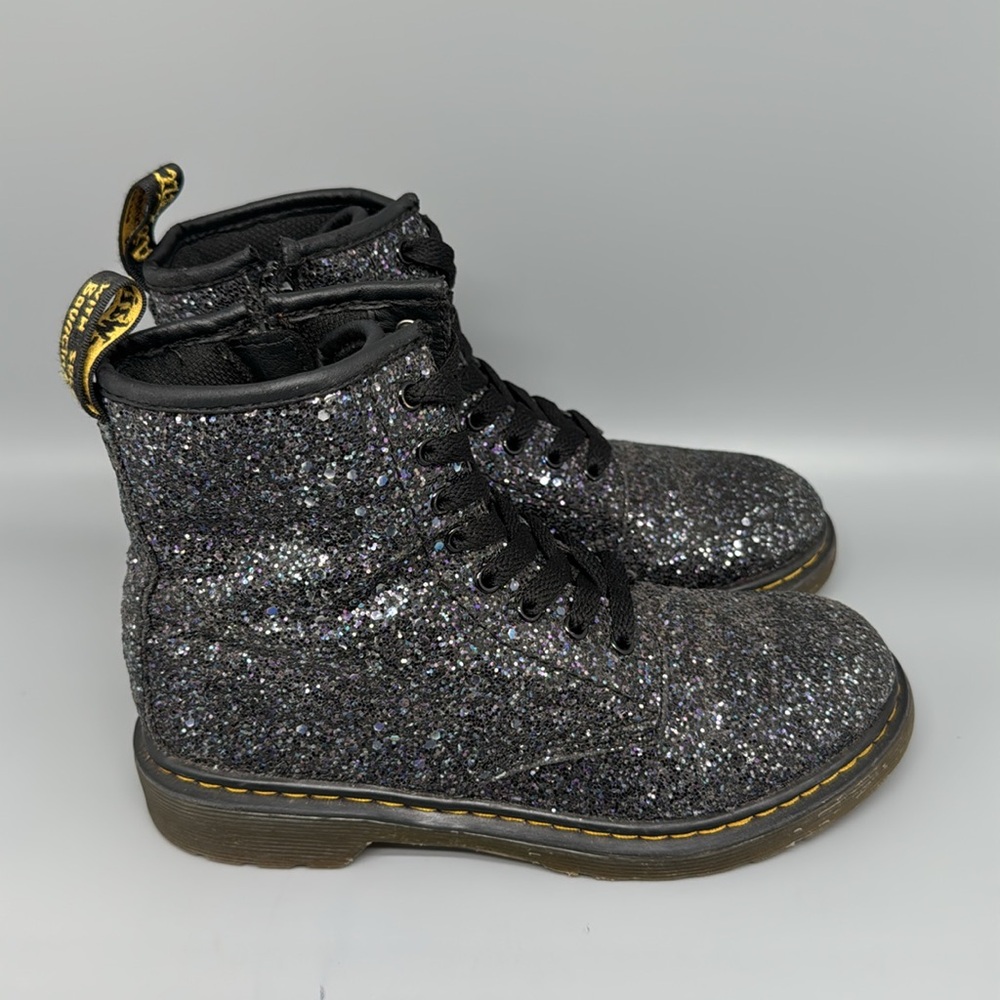 Dr. Martens 1460 Glitter Lace Up Boots Youth Sz‎ 3